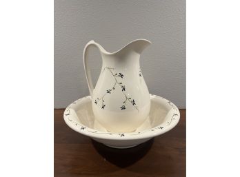 Wash Basin And Water Pitcher. **Local Pickup Only**