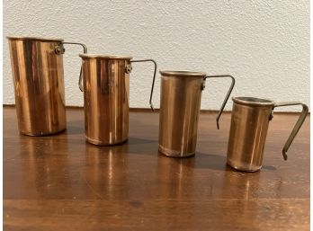Copper Nesting Measuring Cup. **Local Pickup Only**