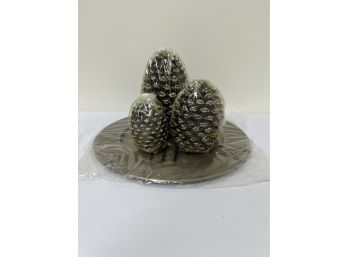 Pinecone Candle & Plate Set