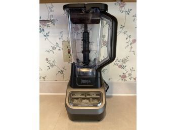 Ninja Professional  1000w Blender