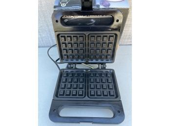 Salton Belgian Waffle Maker