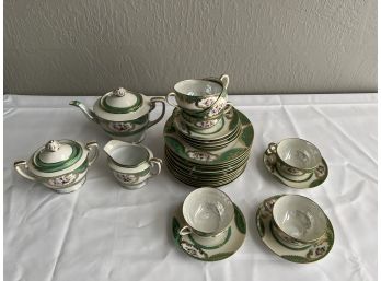 27 Piece Set Of Noritake Lusterware