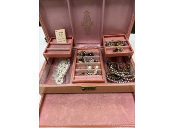 Vintage Jewelry Box With Broken Jewelry