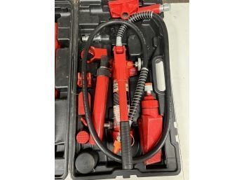 Pittsburgh 8000lb Hydraulic Jack