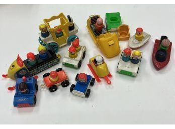 Fisher Price Little People Plastic And Two Wood And Accessories