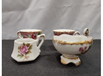 4 Miniature Cups