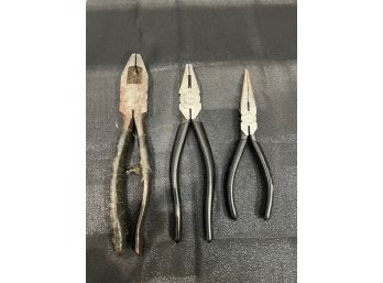 3 Pairs Of Pliers