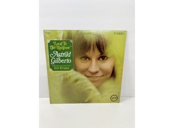 Astrud Gilberto: Look To The Rainbow