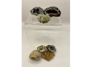 Lot Of 7 Small Geodes And Crystals