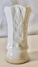 Beeleek Vase 4 1/2 Inches Tall