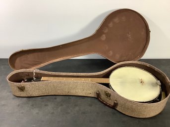 1950's Vintage Kay Tenor 4 String Banjo W/case.