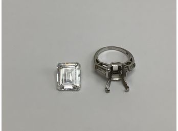 14kt Cz Emerald Cut Ring 3.8 Grams