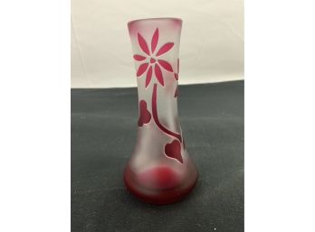 Small Bud Vase. Cranberry Bottom To Clear Opening. Flowers And Hearts Design. Artist Etched.