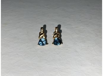 10kt Blue Topaz Earrings