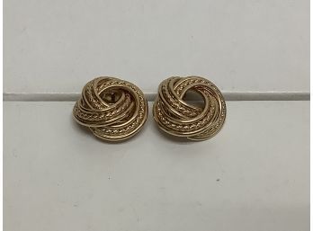 14kt Gold Rope Style Earrings 5.6 Grams