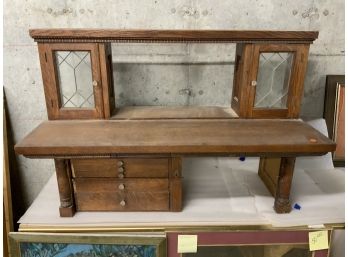 Oak Jewelry Bench Top With Leaded Glass Doors And 5 Drawers