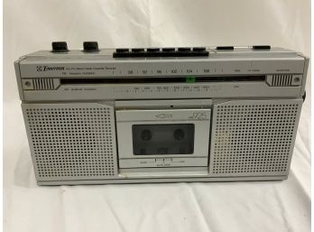 Vintage Emerson CTR925 Portable Boombox