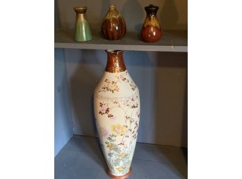 4 Piece Lot With Vases Including A Large Oriental