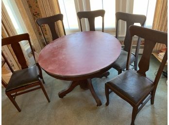 Oak Kitchen Table With 4 T Back Chairs
