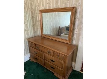 4 Piece Maple Bedroom Set Including Long Dresser, Tall Dresser, Full Bed And Night Stand