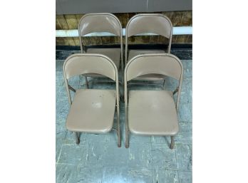 Set Of 4 Metal Folding Chairs Assorted Mixed Condition