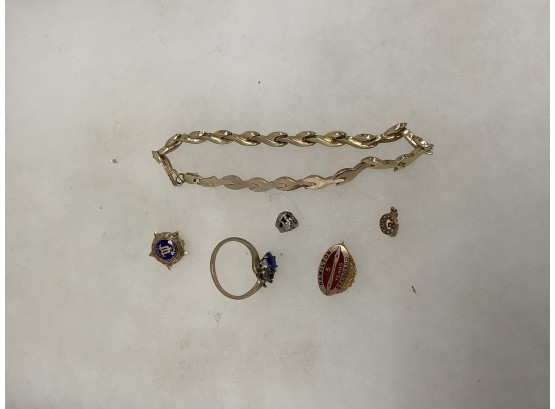 10kt Gold Lot With Bracelet And Pins 13.0 Grams