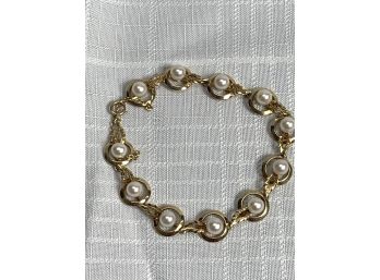 14kt Round Link Pearl Bracelet 15.0 Grams