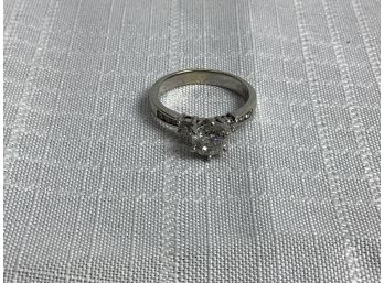 14kt Cz And Daimond Ring 3.1 Grams