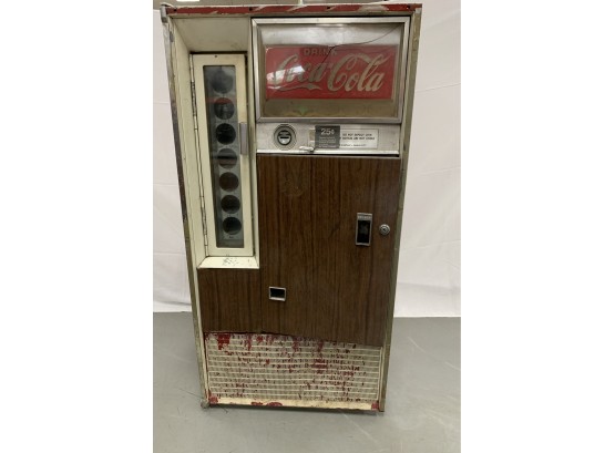 Vendo V63 Coke Machine