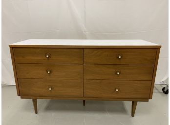 Mid Century Modern 6 Drawer Dresser With White Top