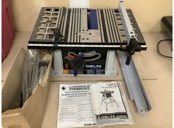 Delta 10” Bench Saw With Stand