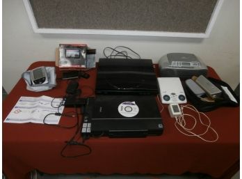 Electronic Lot Of Untested Items Fresh From The Estate