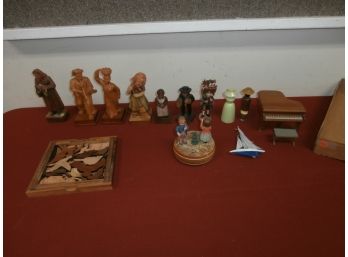 Wood Carved Lot Including A Working Music Box By Reuge With Swiss Musical Movement And A Bird Lovers Puzzle