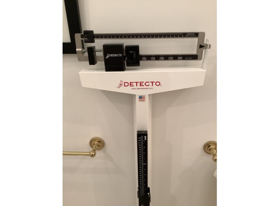 Detecto Medical Scale With Ruler