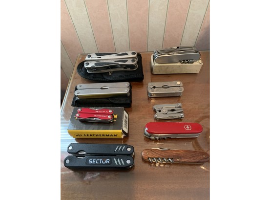 9 Piece Utility And Knife Lot Including Gerber, Leatherman, Ect
