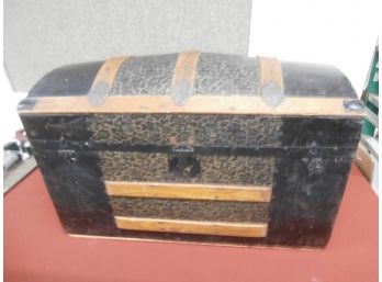 Dome Top Trunk With Partial Interior Included