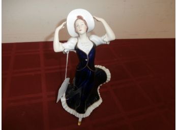 Royal Dux Lady Figurine Made In The Czech Republic