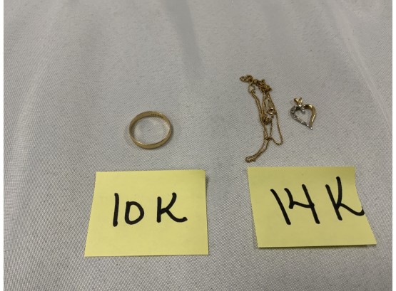 10 And 14 K Lot Necklace  And Ring