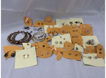 Costume Jewelry Earrings, Pairs And Singles