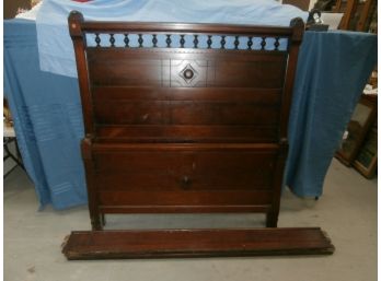 Victorian Walnut Bed With Headboard, Footboard And Rails Full Size