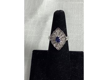 10K Sapphire And Diamond Accent Ring 4.5 Grams