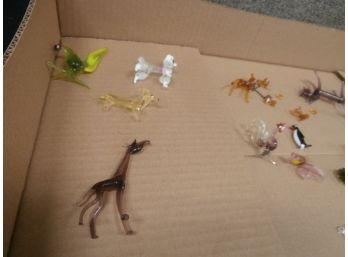 An Assorted Grouping Of Miniature Art Glass Animal Figurines