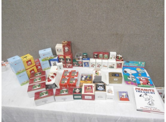 Snoopy/Woodstock Ornaments, Collectibles And More