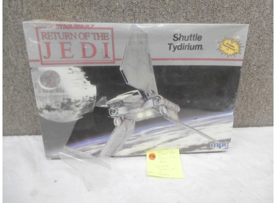Star Wars Return Of The Jedi Shuttle Tydirium MPC Model 1983 Fundimensions
