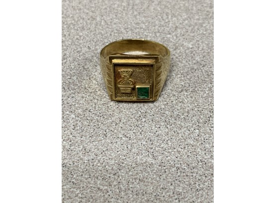 18kt Men’s Ring With Emerald 10.8 Grams