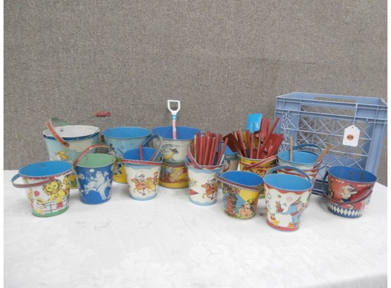 Large Grouping Of Tin Sand Pails And Shovels With Great Graphics