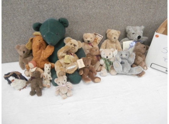 Assorted Teddy Bears And Stuffed Toys, Vintage To Contemporary