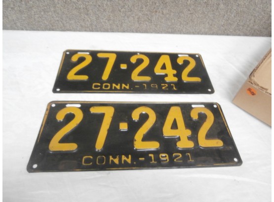 Matched Pair Of Connecticut 1921 License Plates 27-242 CONN