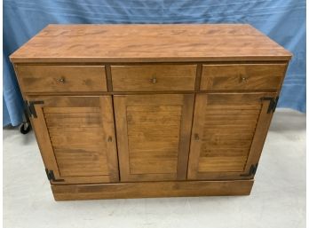 Maple Ethan Allen Server With 1 Drawer And Cabinet Base