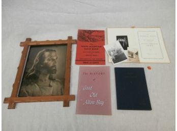 Vintage Ephemera Lot Including The White Mountain Scrap Book And More